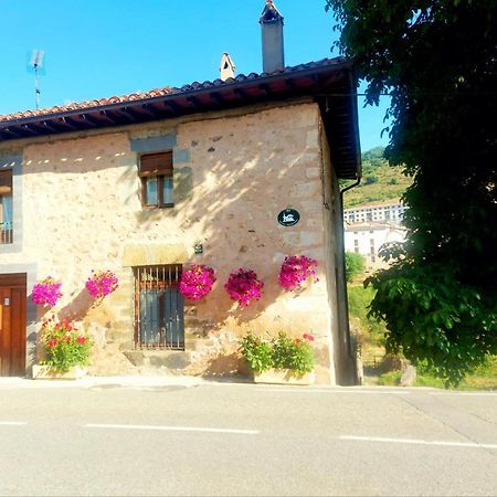 Casa Rural El Quemao Guest House Villoslada de Cameros Exterior photo